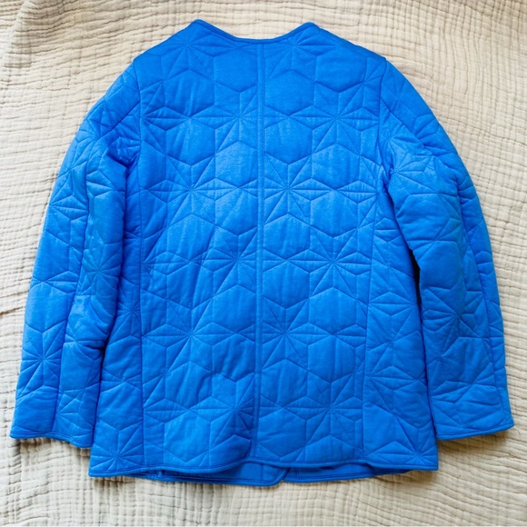 Lands’ End Bright Blue Quilted Insulated Jacket Snaps Barn Jacket - Picture 13 of 14